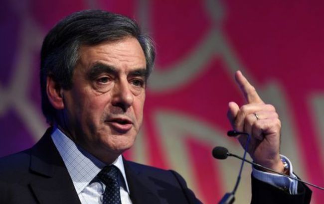 Во Франции признали победу Фийона во втором туре правоцентристских праймериз