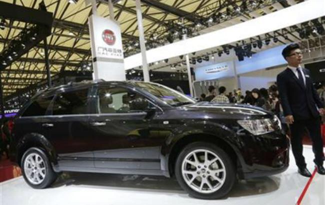 Fiat Chrysler отзывает почти 900 тыс. автомобилей по всему миру