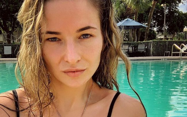 Украинская боец UFC начала продавать свои откровенные фото и вызвала гнев сети