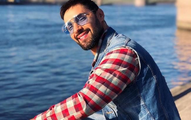 Ни разу не болел после купания: Виталий Козловский окунулся в ледяной Днепр