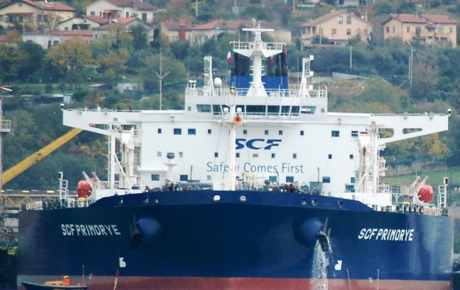 Москва знайшла спосіб обійти санкції США проти нафтових танкерів, - Bloomberg