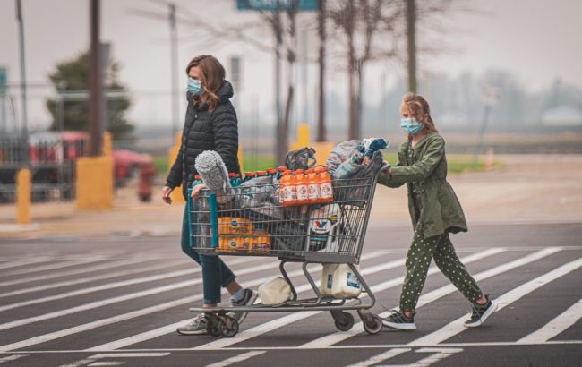 В Латвии продлили режим чрезвычайного положения и ослабили карантин