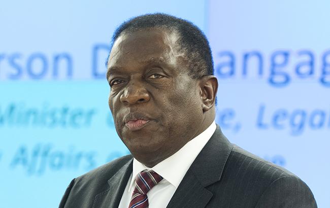 Переворот в Зимбабве: новый президент примет присягу 24 ноября