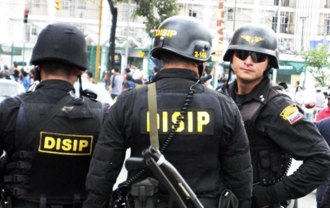 Власти Венесуэлы заявили о подавлении восстания военных против Мадуро