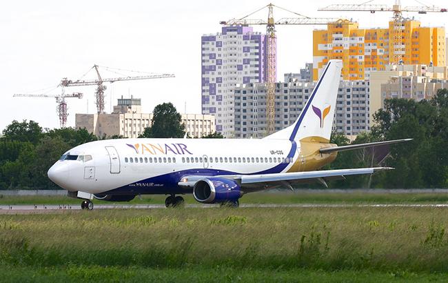 За застрявшими в Барселоне украинскими туристами вылетел самолет