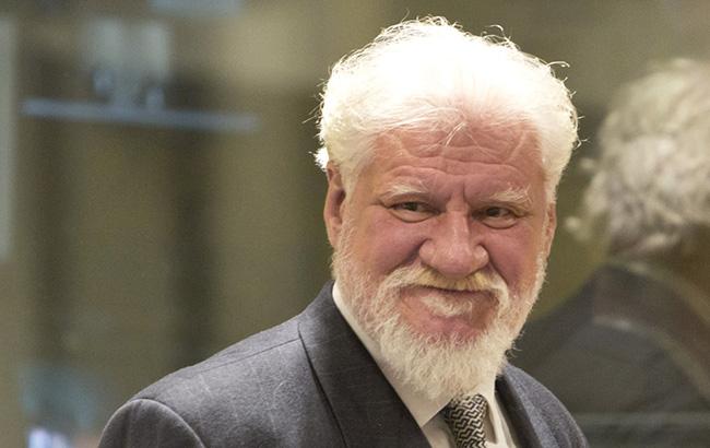 Бывший командир боснийских хорватов Пральяк умер после приема яда на суде в Гааге