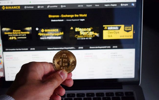 Ціна біткойна вперше перевищила 35 тисяч доларів