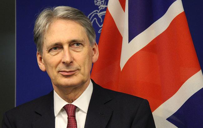 Британия не откажется от Brexit и выйдет из ЕС в 2019 году, - Хэммонд