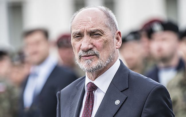 Министр обороны Польши заявил, что стране нужно больше американских военных