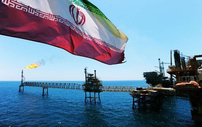 Китай останется крупнейшим покупателем иранской нефти после санкций