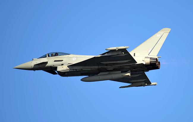 Британія підняла в повітря два винищувачі для перехоплення російських літаків