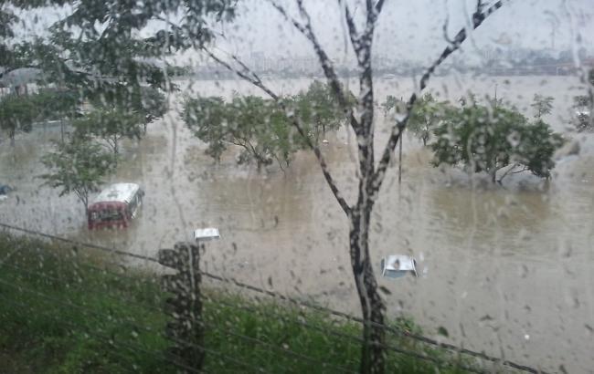 Во Франции из-за сильного ливня погибли трое людей