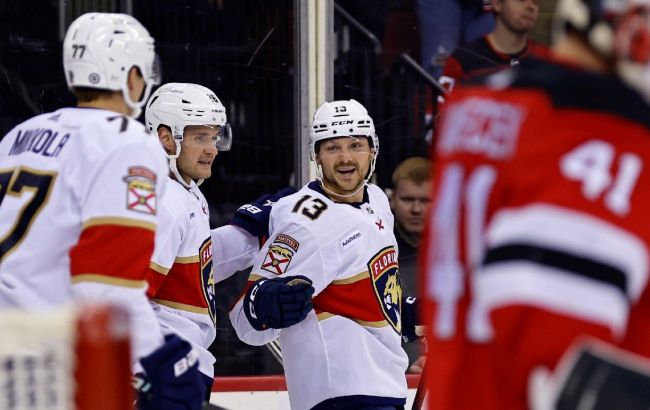 Форвард "Флориди" з переможним дублем очолив топ-3 зірок вечора НХЛ: відео