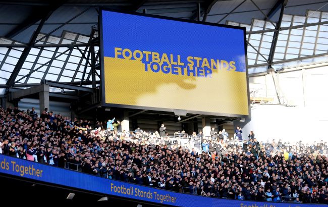 АПЛ приостановила контракт с транслятором в России