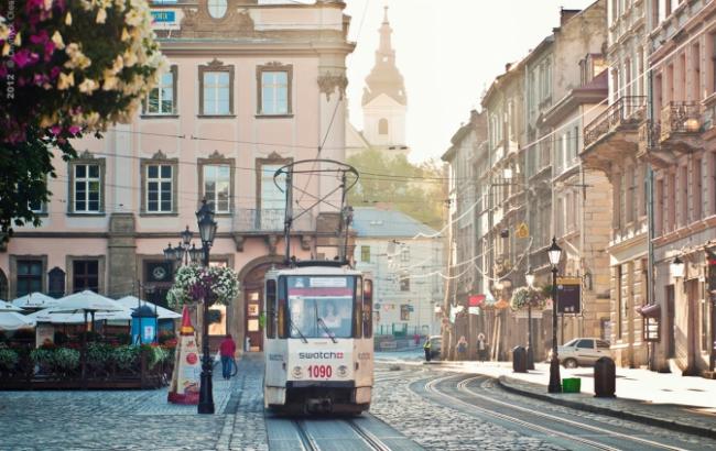 У Львові повністю відновили рух електротранспорту після негоди