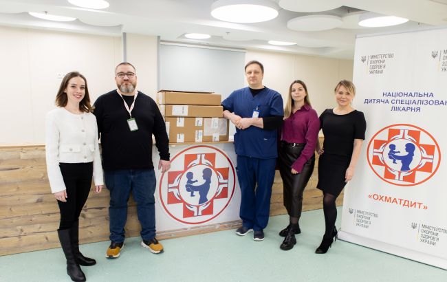 Хірурги "Охматдиту" отримали обладнання, яке дозволить робити 300 операцій на рік