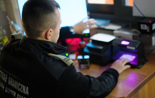 Прикордонники Польщі зможуть відстежувати працевлаштування іноземців: деталі
