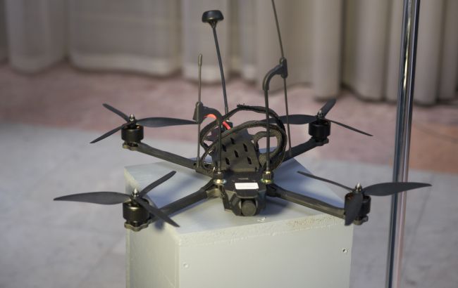 Украина тестирует новые боевые дроны: дальность, защита и высокая грузоподъемность