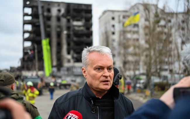 "Здесь проявилась темная сторона человечества". Президенты стран Балтии и Польши посетили Бородянку