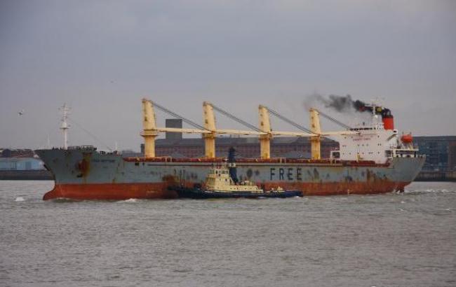 В Україну з Оману повернулися 15 моряків судна Free Neptunе