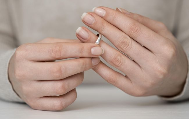 Почему женщины после развода лучше выглядят: простое объяснение феномена