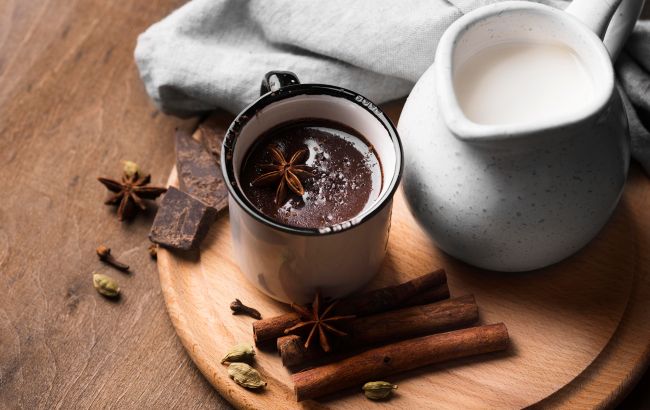 Какао, масала та гарячий шоколад: три рецепти гарячих напоїв для затишку