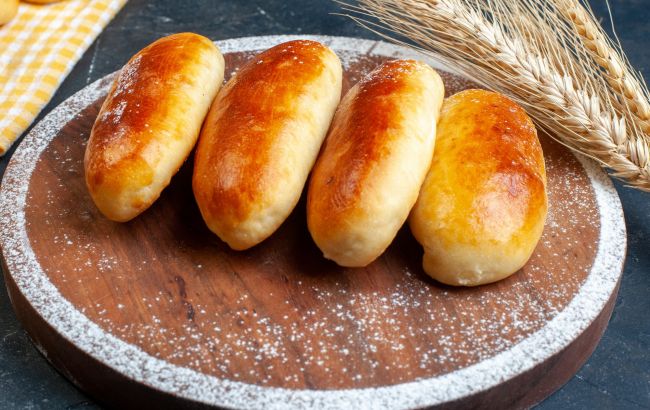 Пиріжки з черемшею: такі приготувати можна тільки навесні