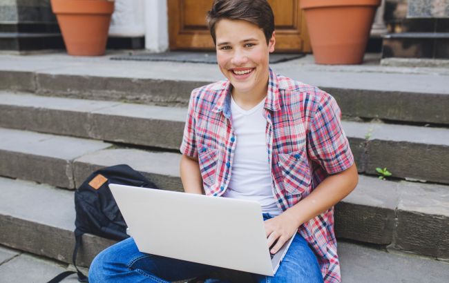 Как правильно оформить первое CV: 5 важных советов для молодежи