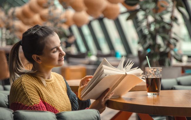 5 нових книг для жінок, які змусять сміятися, плакати й мріяти