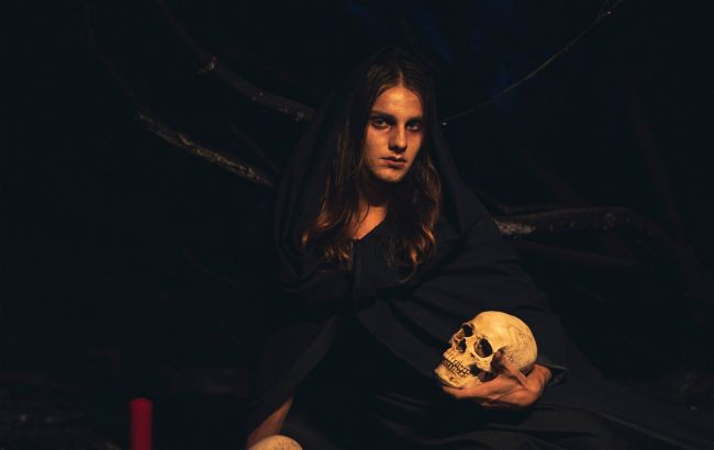 Вальпургієва ніч 2025: чим особлива ця подія і що радить астролог, щоб не накликати біду