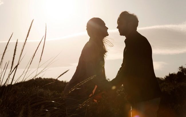 Весілля, діти, щастя: 5 знаків Зодіаку знайдуть кохання вже до кінця літа