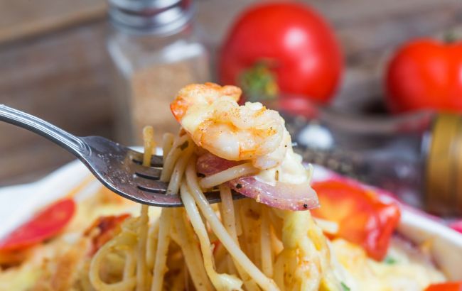 4 рецепти, які перетворять звичайну локшину на вишукану страву