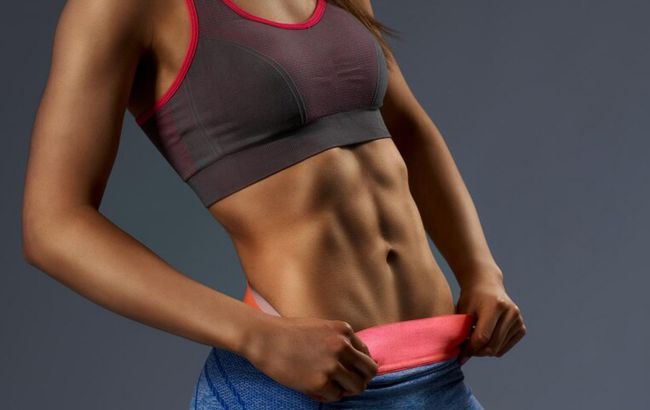 Чи можна мати "кубики" пресу, не тренуючи його? Тренер Мандзяк дав чітку відповідь