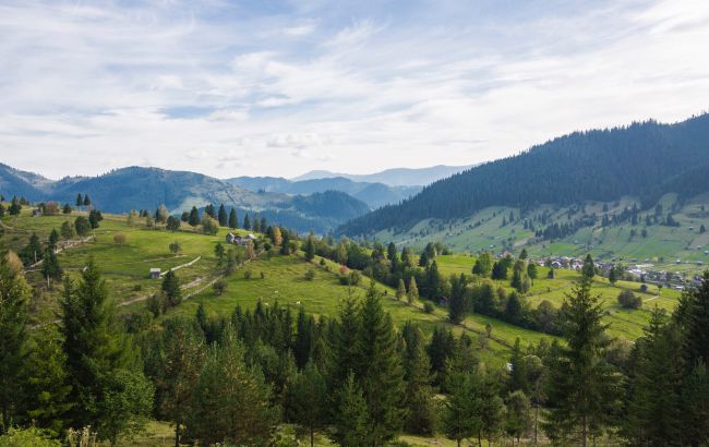 На Прикарпатті ввели нові обмеження. Які туристичні маршрути потрапили під заборону