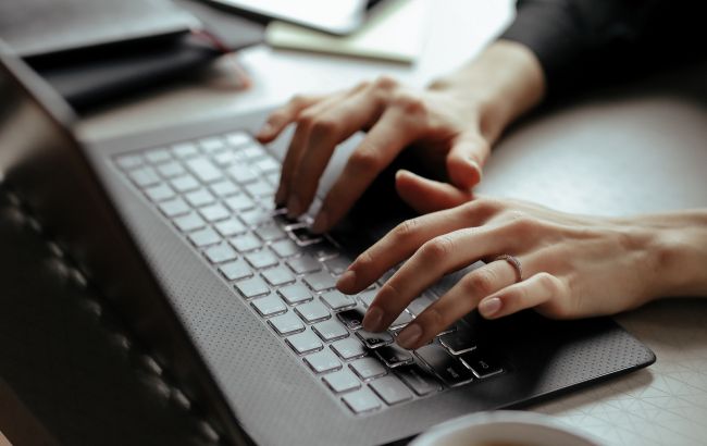 В Минцифре объяснили, как бороться с оккупантами на цифровом фронте