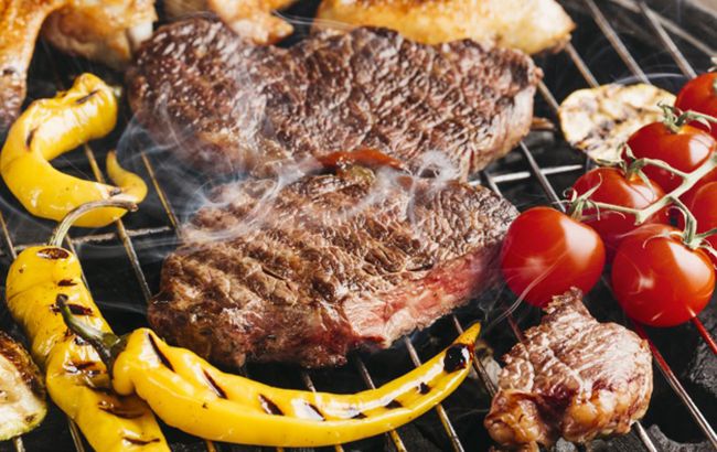 Врач объяснил, вредно ли на самом деле употреблять мясо