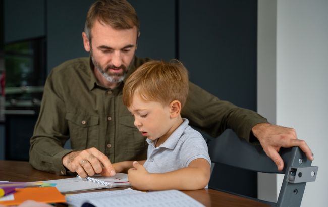 Як розважити дитину, коли немає світла: список ігор та порад