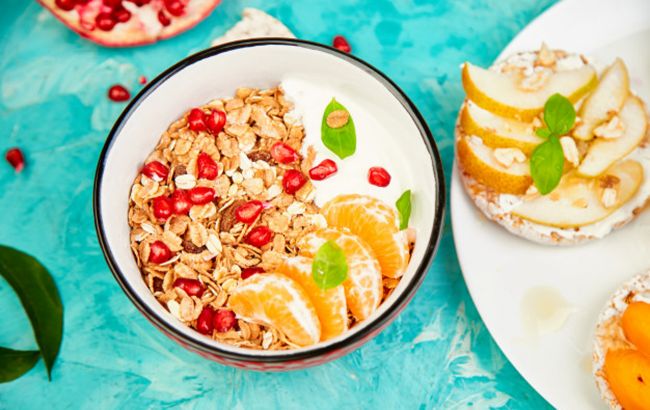 Почему вам стоит исключить сухие завтраки из своего рациона