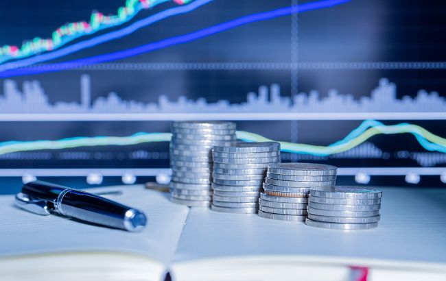 Еврокомиссия ухудшила прогноз спада мировой экономики