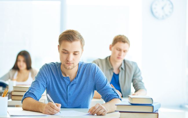 Украинский выпускник получил по ВНО 795 баллов из 800 возможных: как ему это удалось