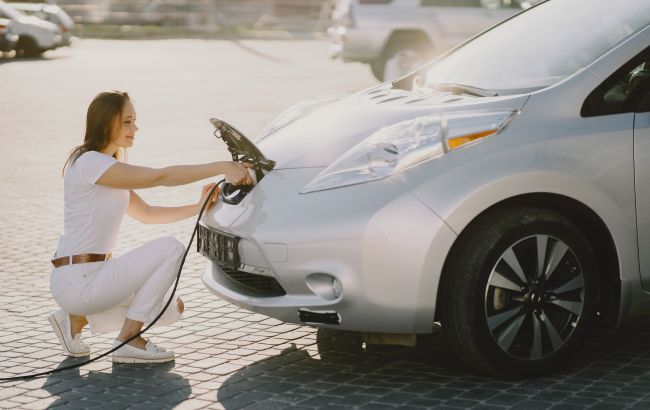 Україну захоплять електрокари: лайфхак по зарядці машини в багатоповерхівці