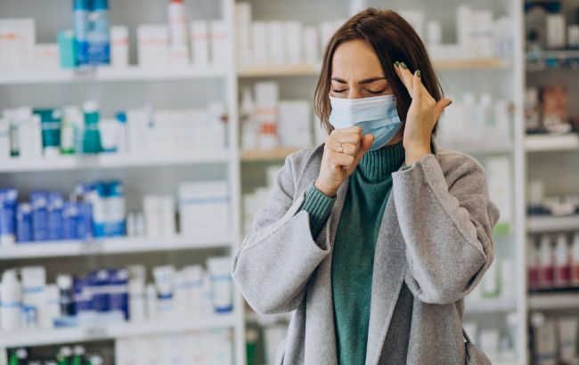 Не делайте так никогда: врач рассказала, как нельзя лечить кашель