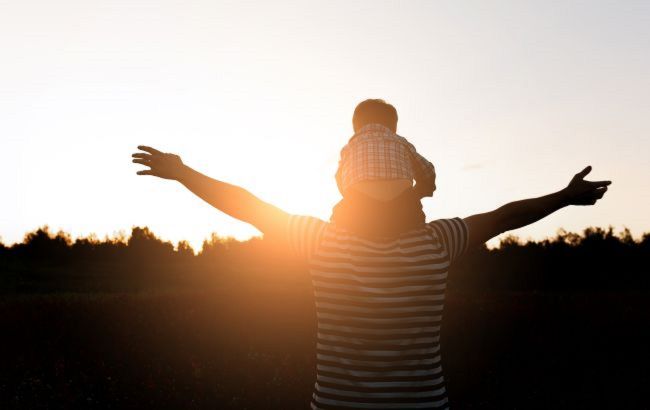 В Україні зрівняли чоловіків і жінок у праві на декретну відпустку: Зеленський підписав закон