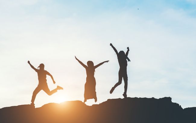 Эти знаки Зодиака ждет фантастическое денежное везение в декабре: Глоба указал на избранных