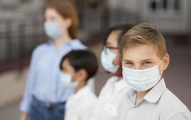 Родителям на заметку: когда заканчиваются весенние каникулы и как дети будут учиться потом