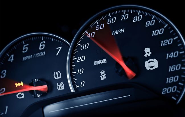 В Украине предлагают разрешить превышение скорости на международных дорогах