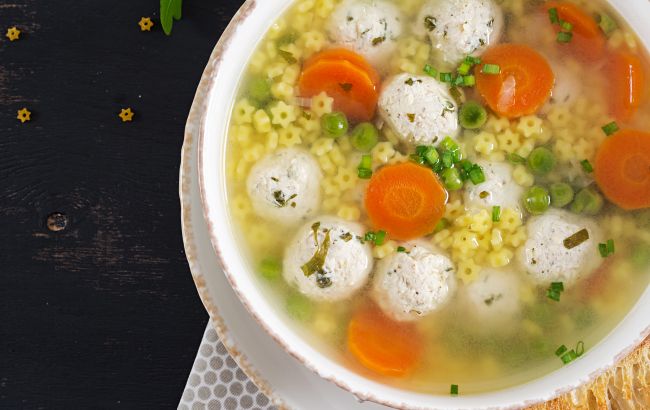 Этот ингредиент в супе очень вреден: его лучше не добавлять