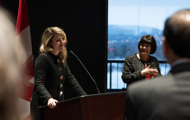 Голова МЗС Канади привітала Фінляндію з ратифікацією вступу до НАТО