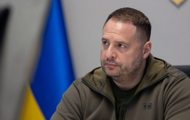 У Зеленського заявили, що термінове припинення бойових дій є єдиним способом для Росії зберегти обличчя