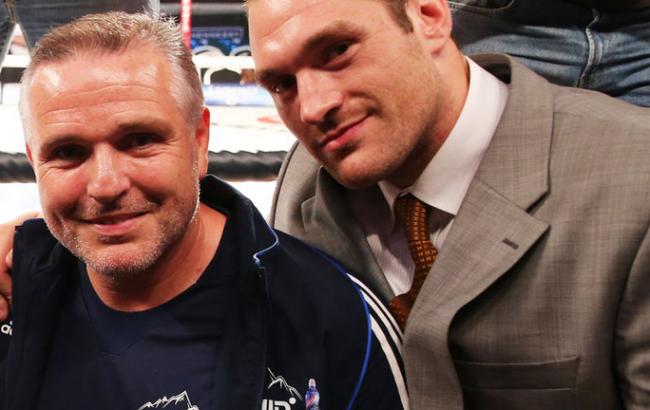 Тренер Фьюри считает, что перенос боя с Кличко пойдет на пользу боксерам